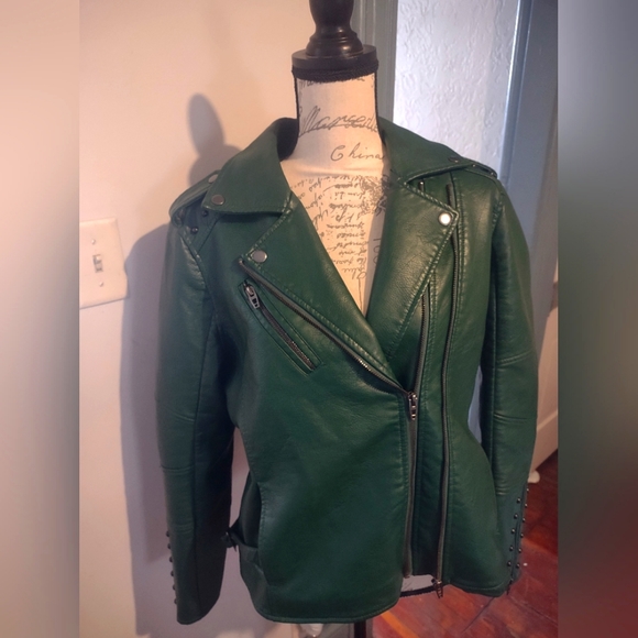Jackets & Blazers - Women's jacket (used)